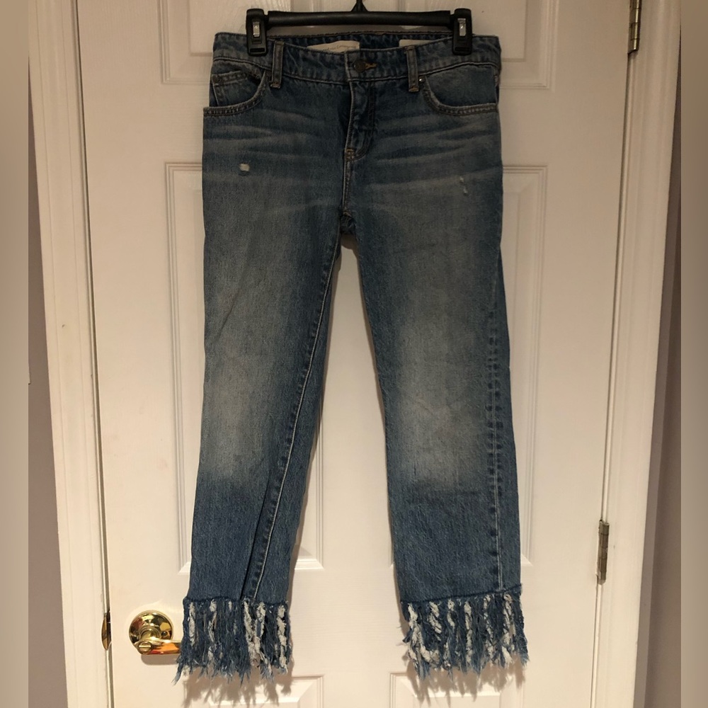 Anthropologie mid rise embellished jeans. Size 26 (2).